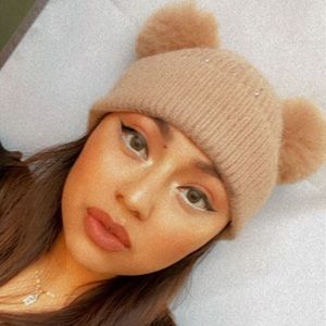 Meet your Posher, Hanai